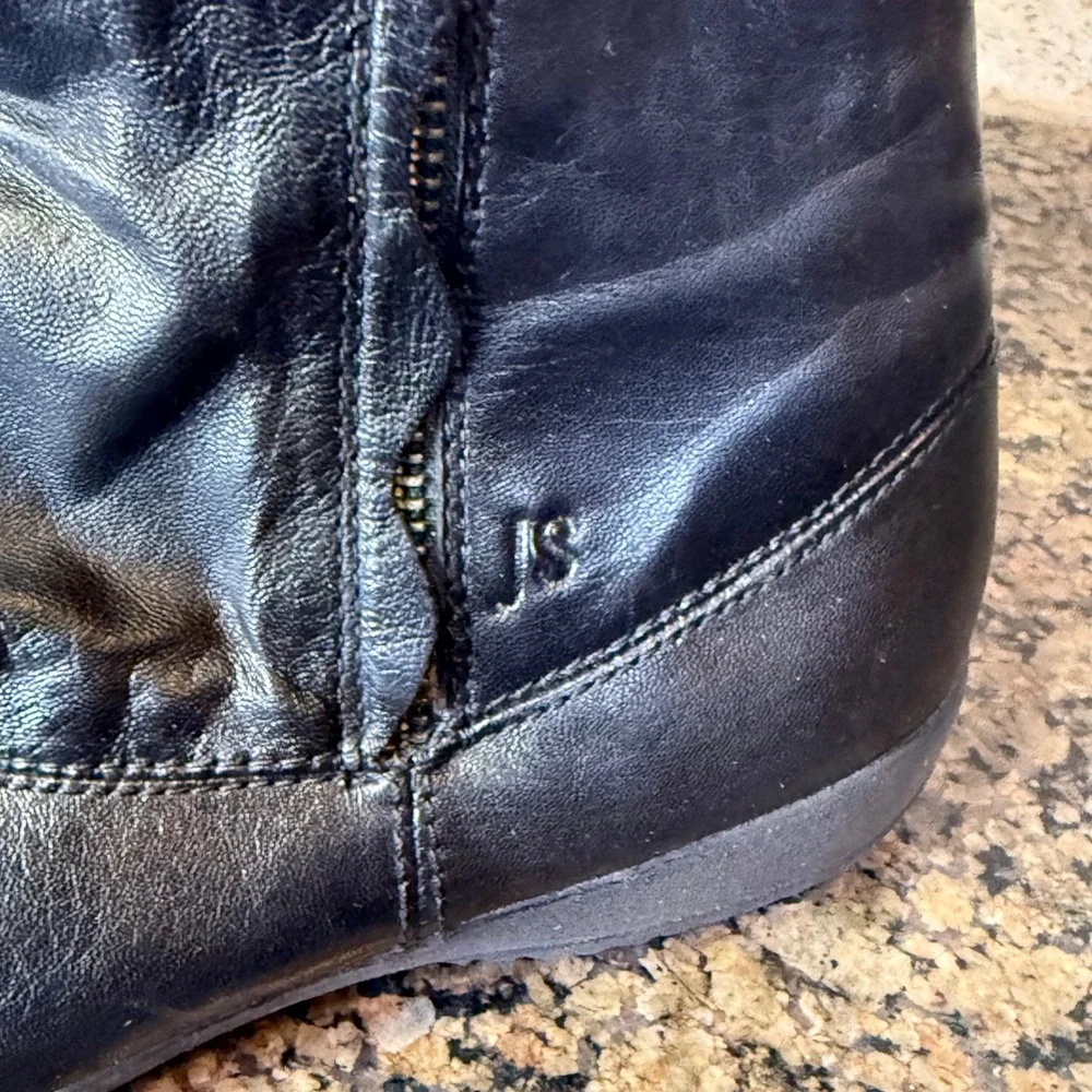Josef‎ Seibel Black Leather Ankle Boots Side Zip Women's Booties Sz 38 Us 7